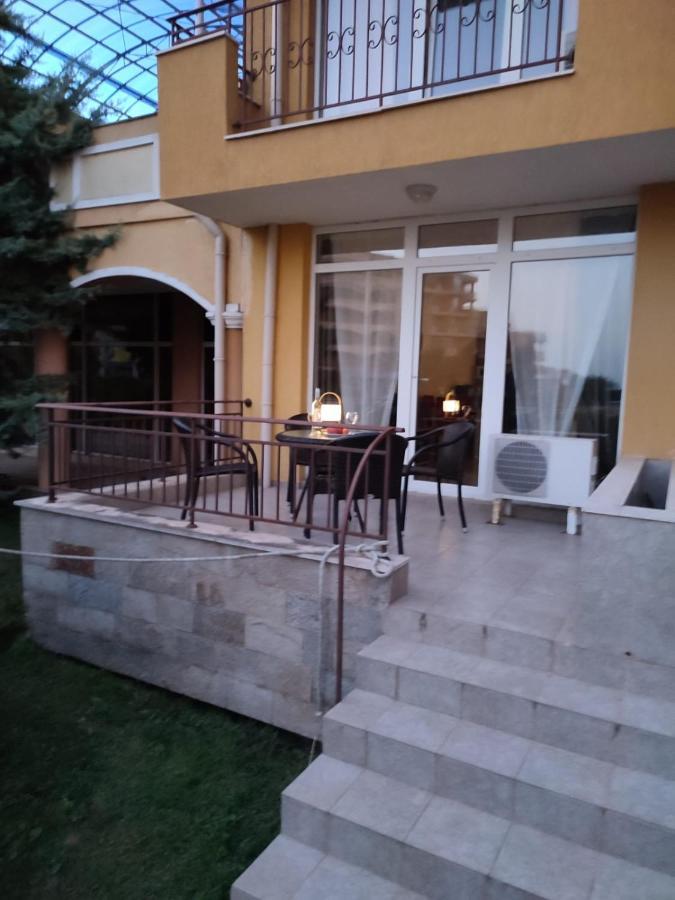 Midia Grand Resort, Terrassen Paradies Apartment Aheloi Exterior foto