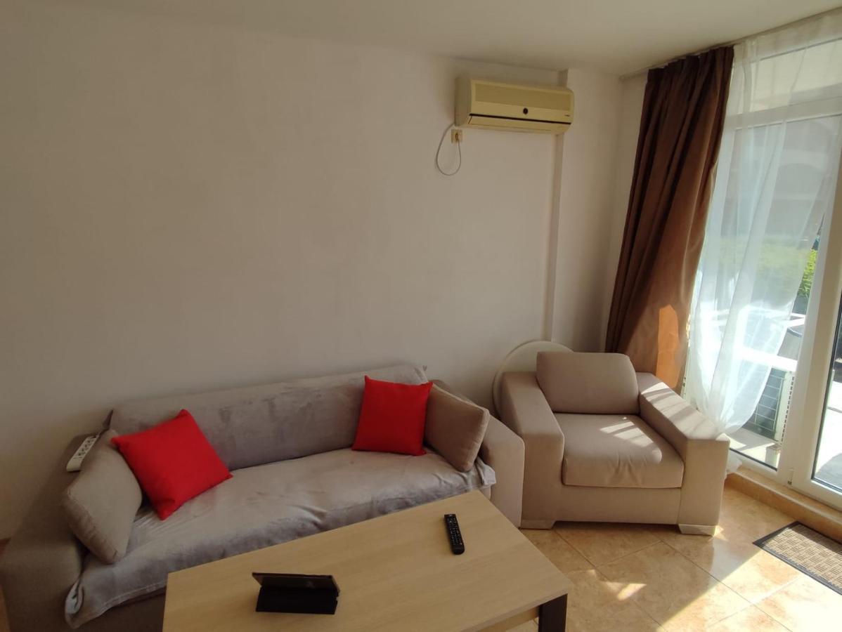 Midia Grand Resort, Terrassen Paradies Apartment Aheloi Exterior foto